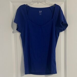 GAP short sleeve blue top